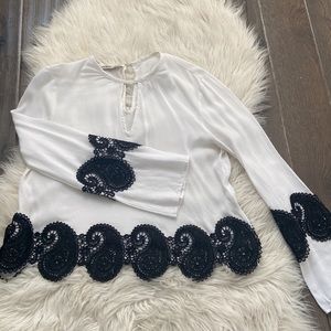 Zara basic blouse in small with black lace paisleys